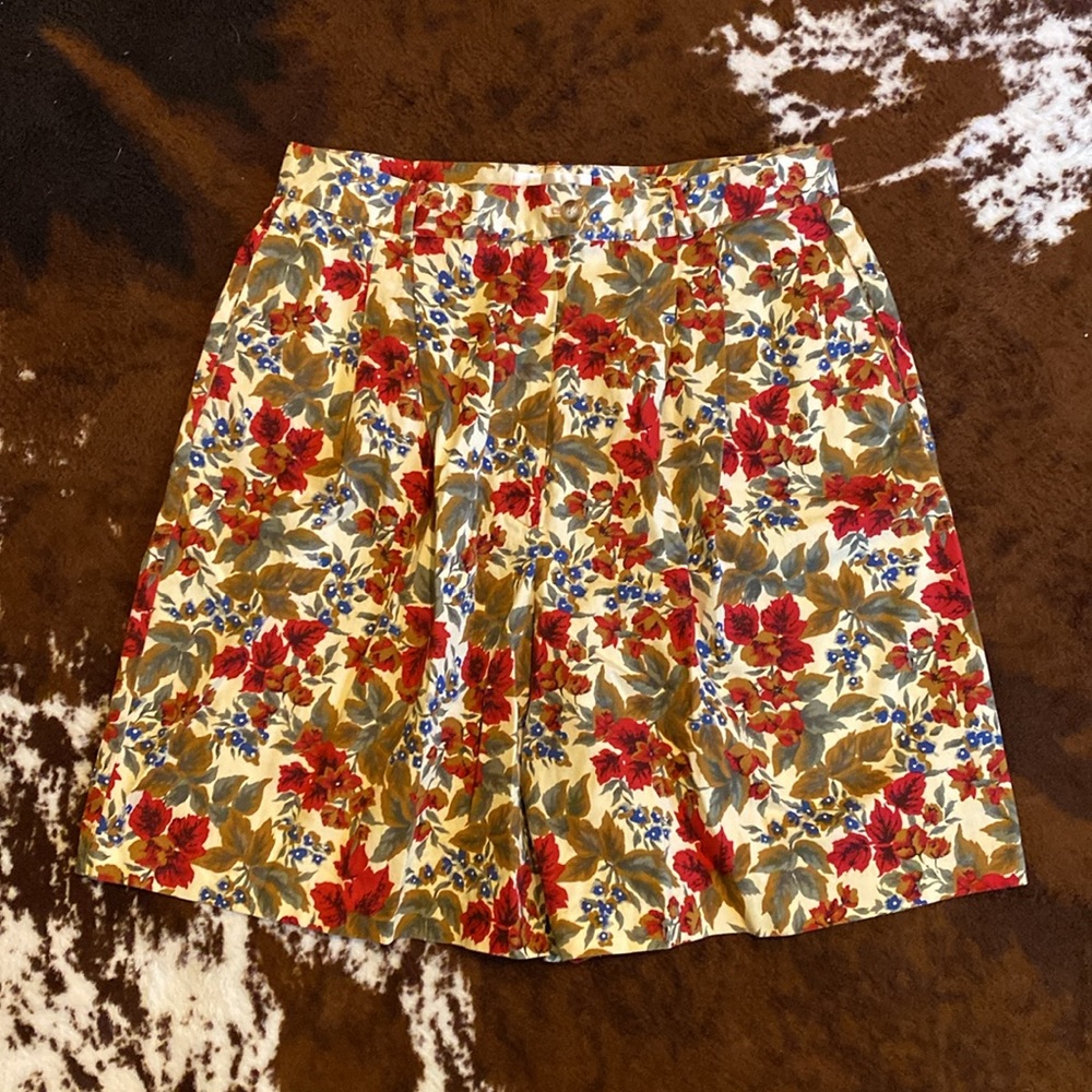 Talbots Floral High Waist Pleated Shorts, Size 16